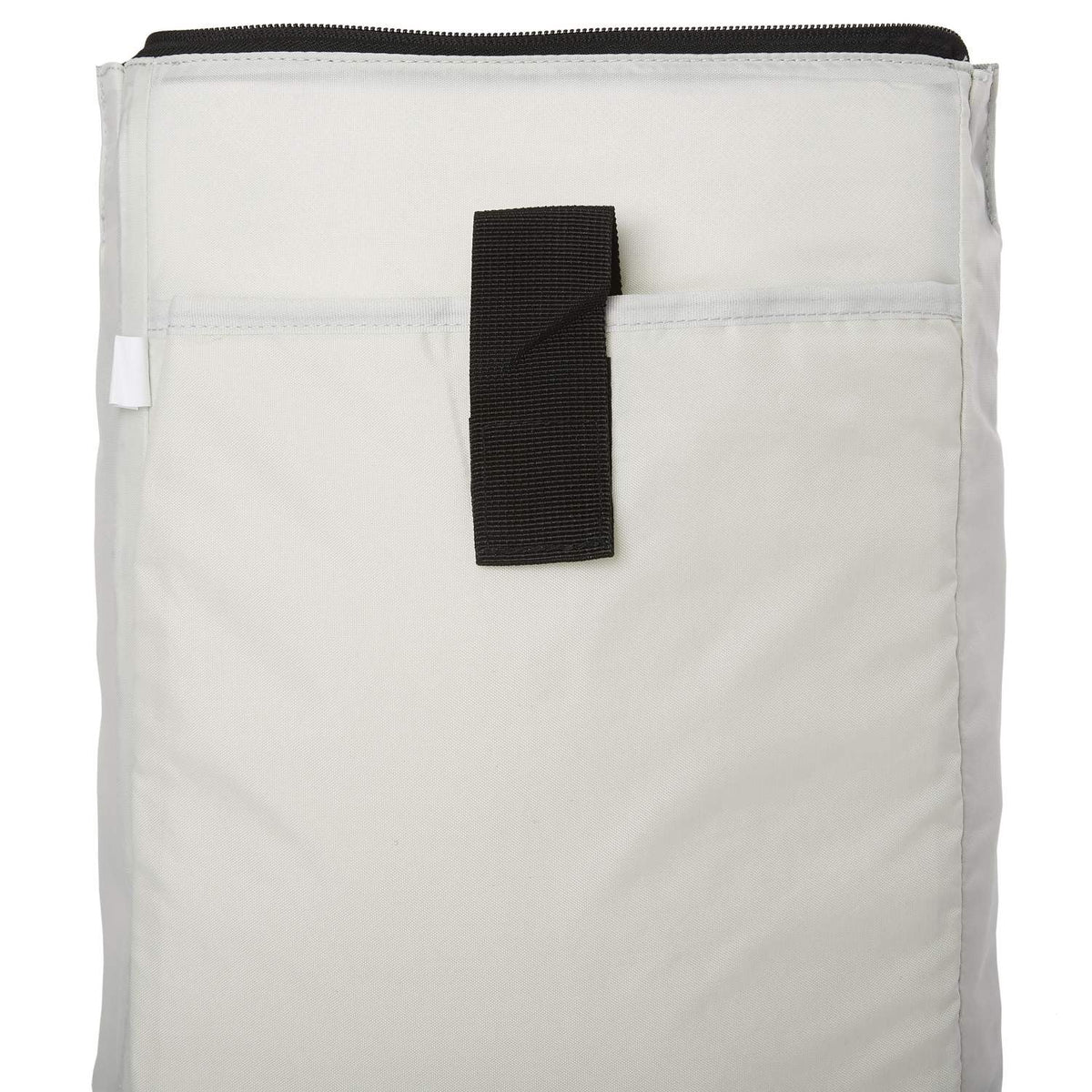 Ela Mo™ Daypack Rucksack | Embroidery Edition Upsy Daisy.  Innenbereich des Rucksacks mit separatem Laptop- und Tablet-Fach.