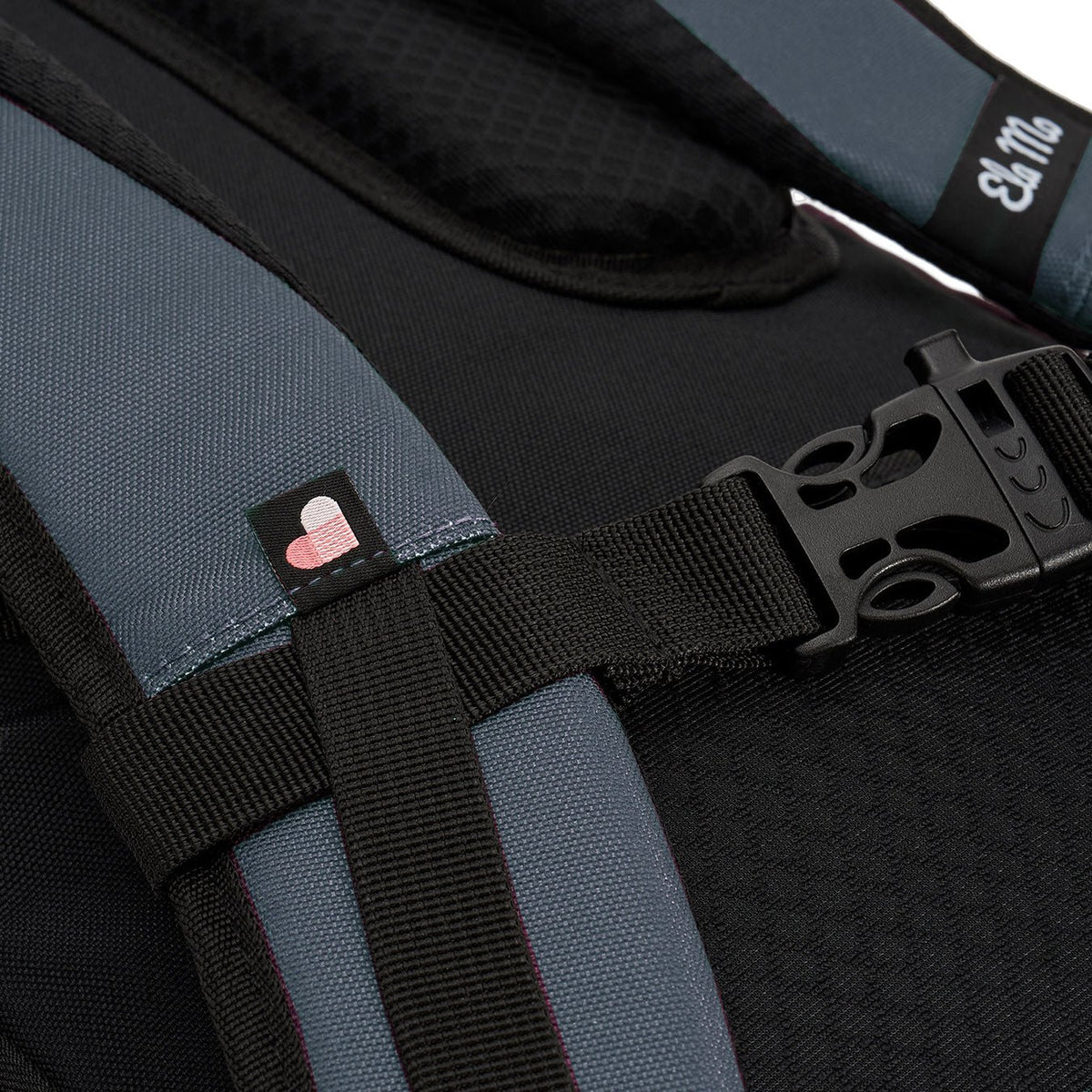 Ela Mo™ Everywhere Daypack | Salmon